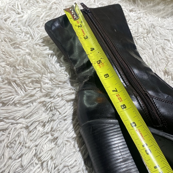 🌻-Woman’s Skechers platform boots-🌻 - Picture 11 of 13